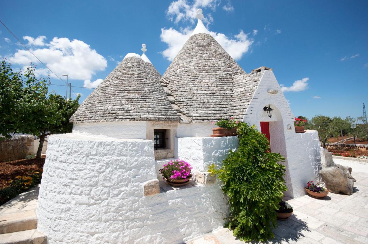 Il Trullo Pellegrini Villa โลโกโรตอนโด ภายนอก รูปภาพ