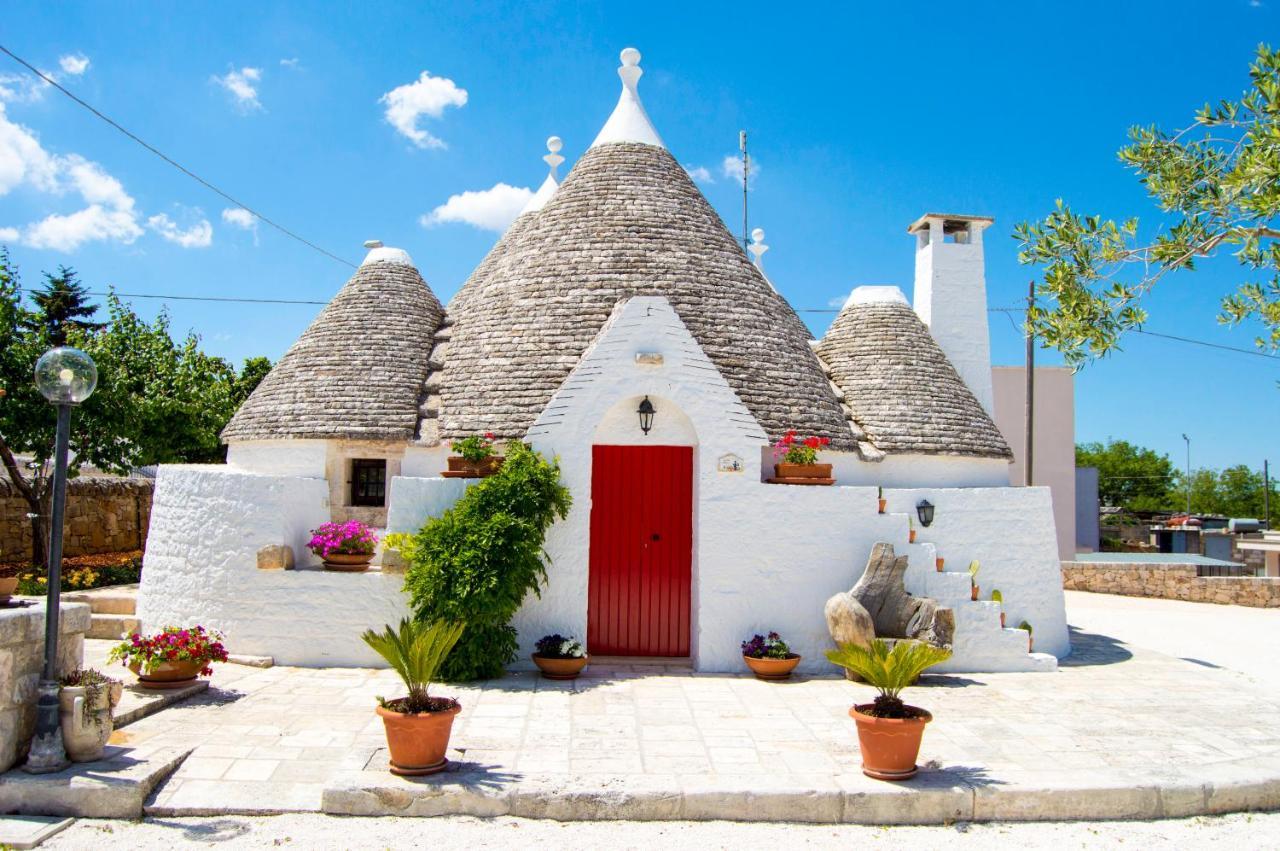 Il Trullo Pellegrini Villa โลโกโรตอนโด ภายนอก รูปภาพ